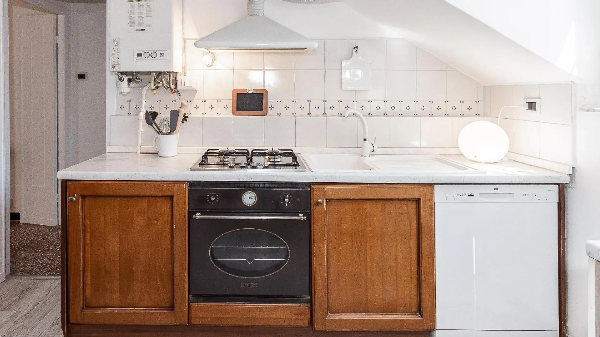 Spianata Di Castelletto, 5-Bed Elegant Attic In The Historic Center Of Genoa Apartamento Itália