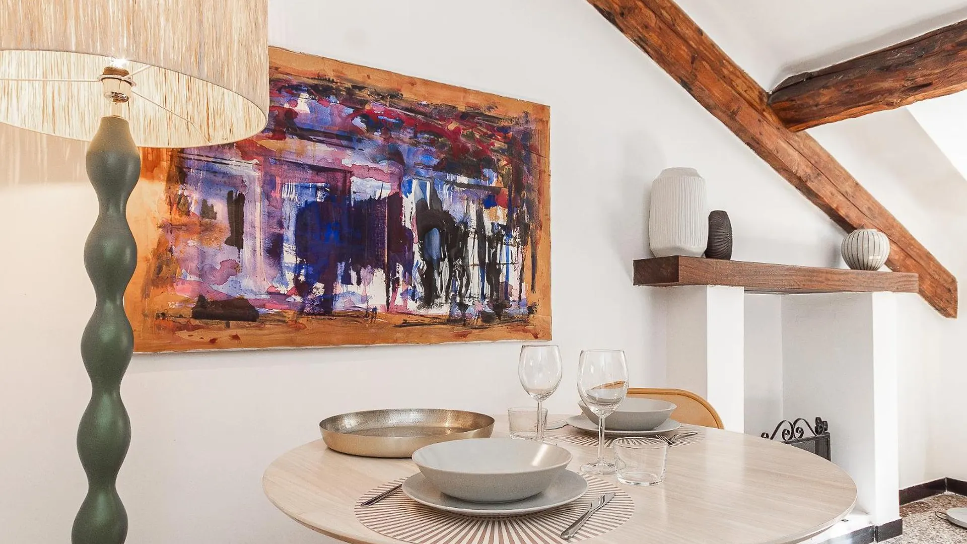 Apartment Ferienwohnung Spianata Di Castelletto, 5-Bed Elegant Attic In The Historic Center Of Genua Italien