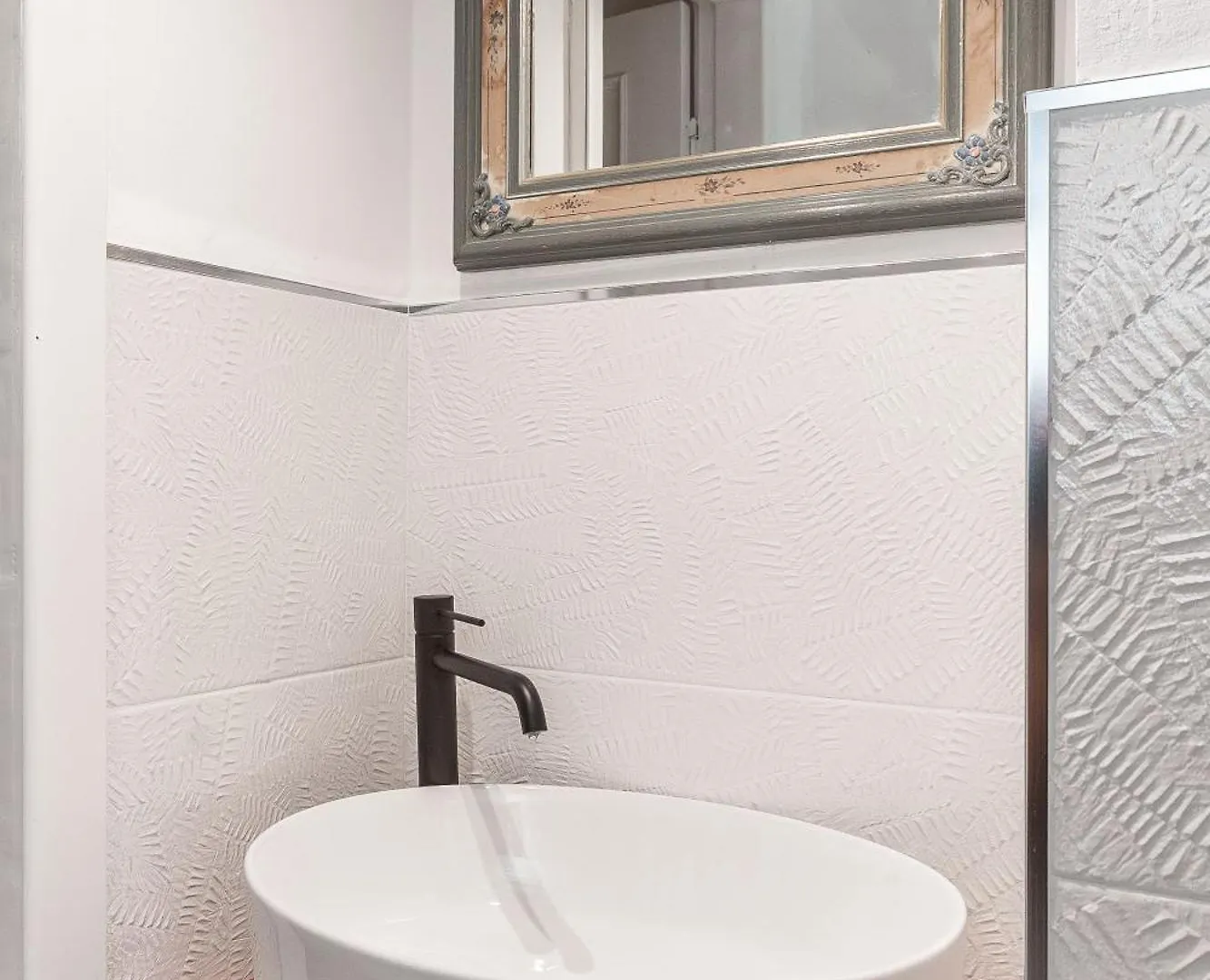 Ferienwohnung Spianata Di Castelletto, 5-Bed Elegant Attic In The Historic Center Of Genua Italien